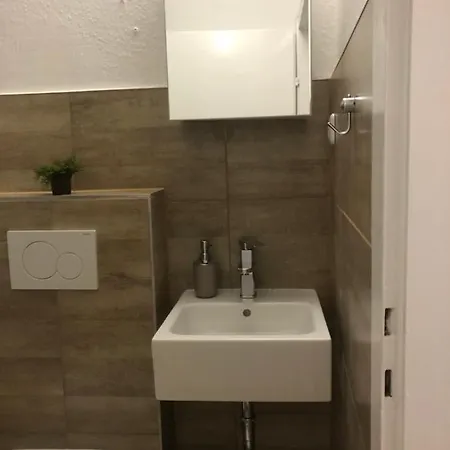 Super Lage, Neu Renovierte, Gemuetliche Unterkunft Lubecca Esterno foto